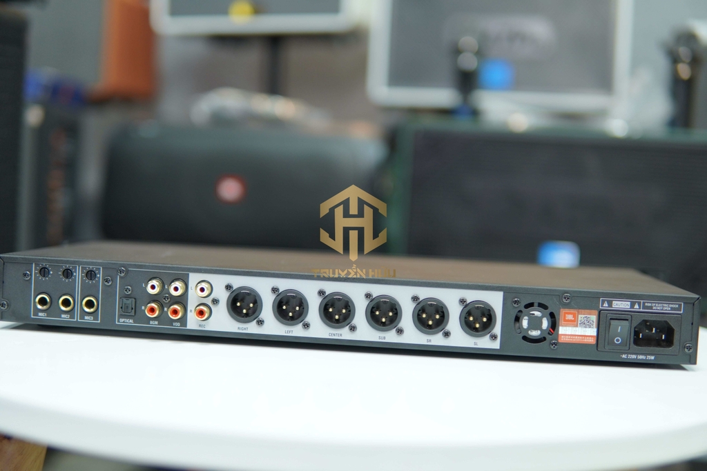 VANG SỐ JBL KX180A