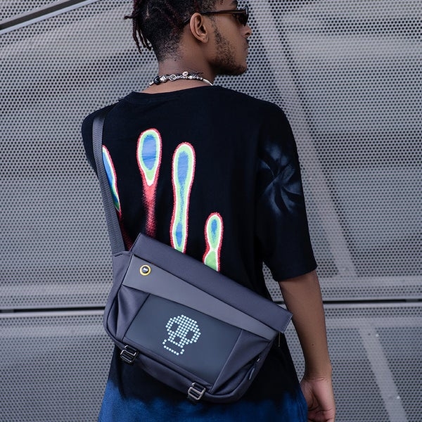 Túi đeo chéo Divoom Pixoo Slingbag-V đựng Laptop/iPad 11 inch