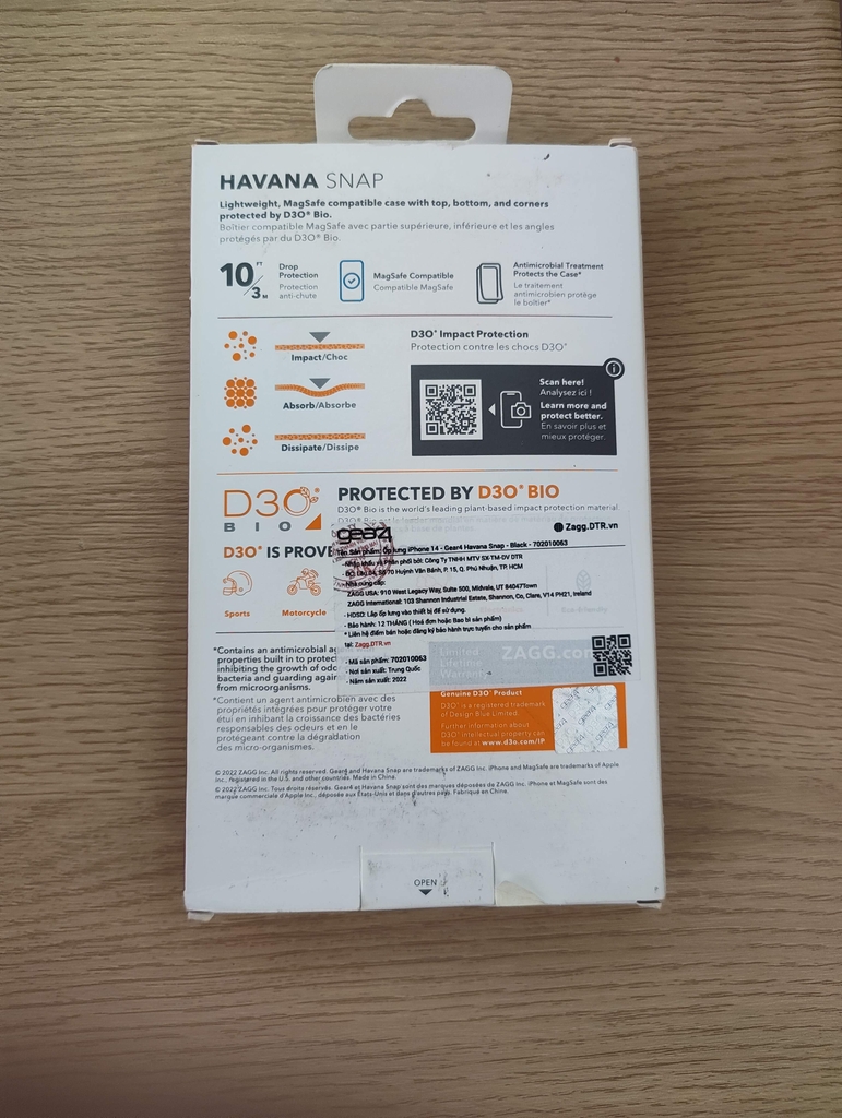  Ốp lưng iPhone 14 - Gear4 Havana Snap - Black - 702010063 