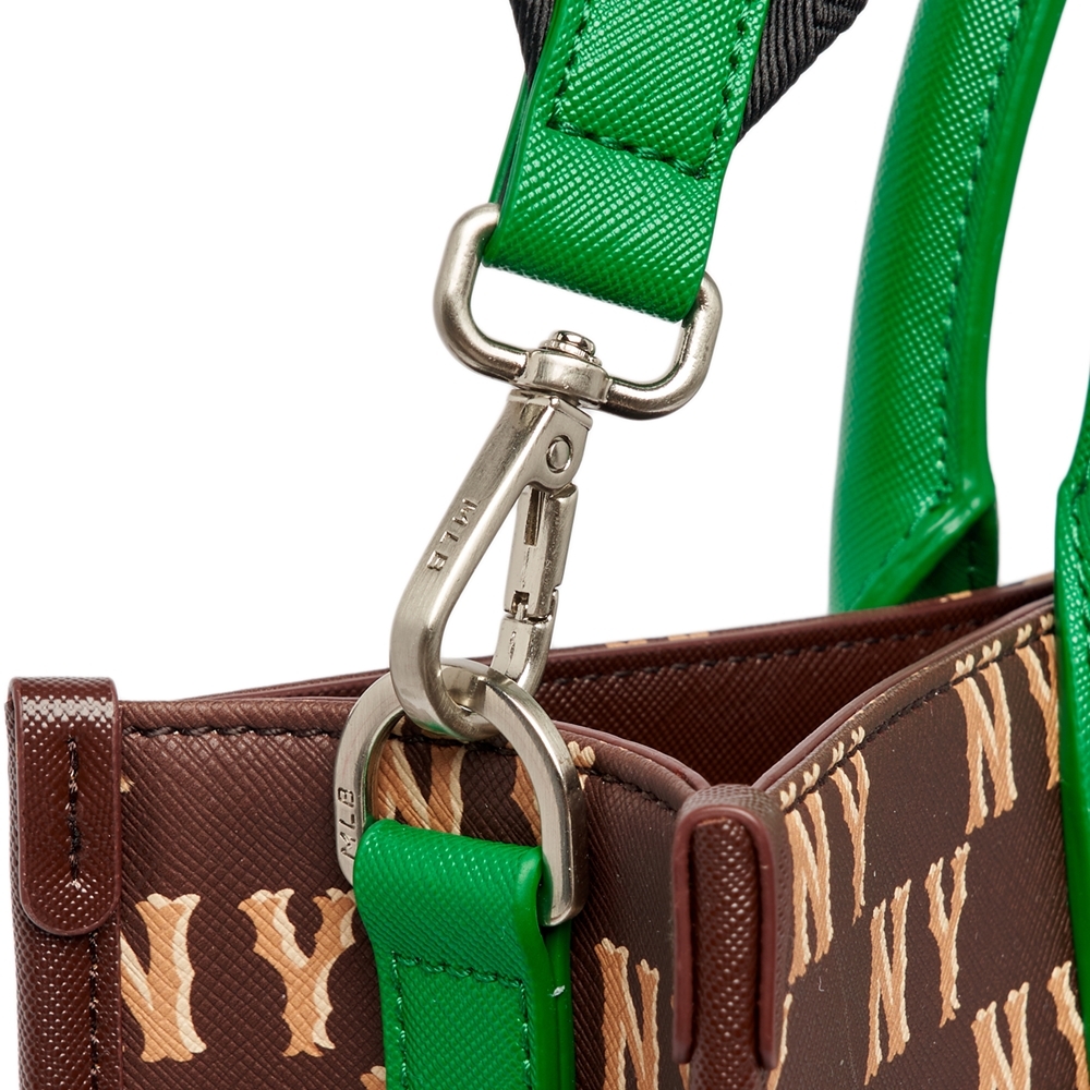 Túi MLB Monotive Coated Canvas Vertical Tote Bag New York Yankees D.Brown