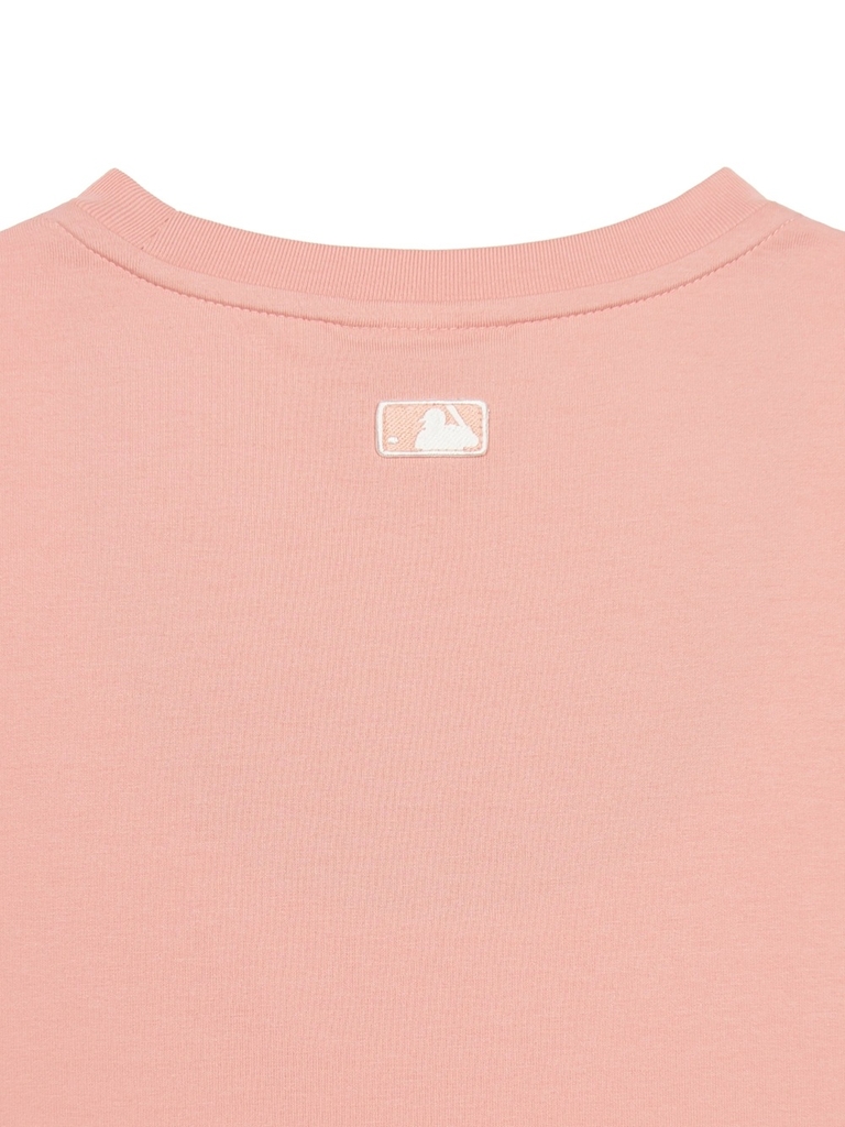 Áo Croptop MLB Women's Basic Crop Short Sleeve T-Shirt Cleveland Guardians Peach