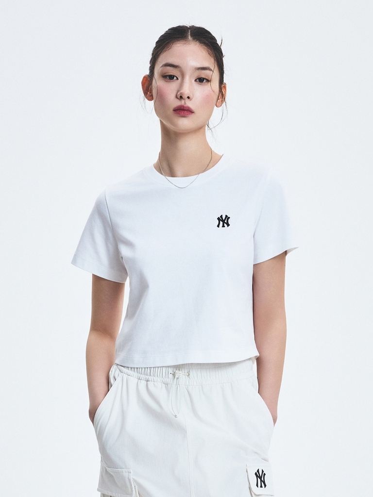 Áo Croptop MLB Women's Basic Crop Short Sleeve T-Shirt New York Yankees White