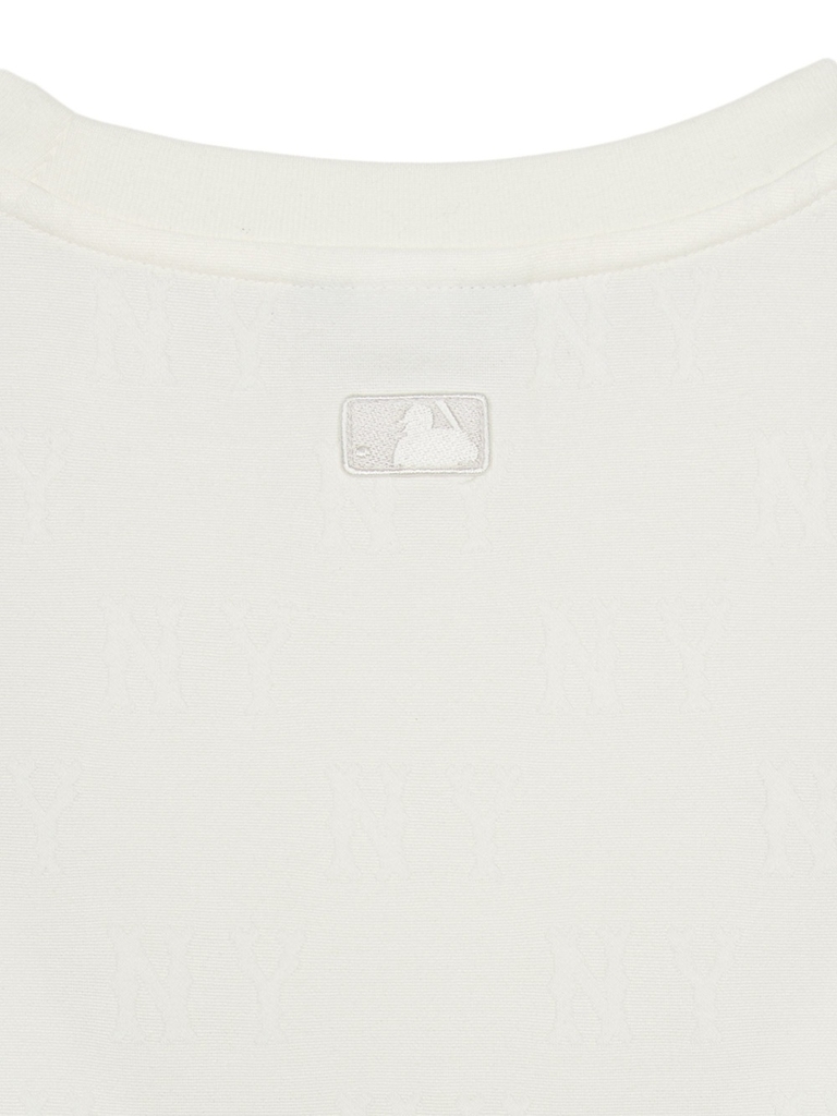 Áo Croptop MLB Women's Classic Mono Jacquard Crop Short Sleeve T-Shirt New York Yankees Ivory