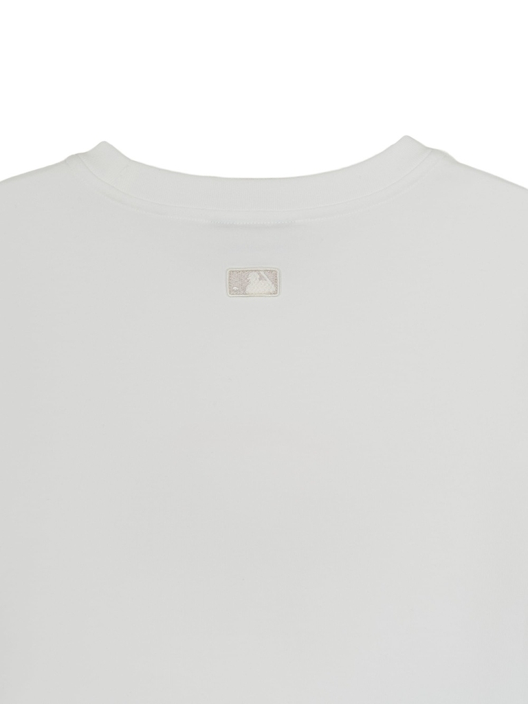 Áo Croptop MLB Women's Ribbon Graphic Slim Semi-Crop Short Sleeve T-Shirt New York Yankees White
