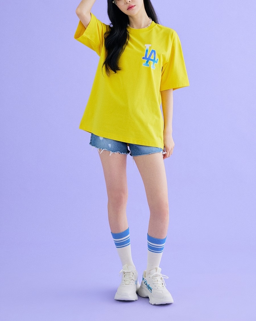 Áo Thun MLB Basic Big Logo Short Sleeve LA Dodgers Mustard