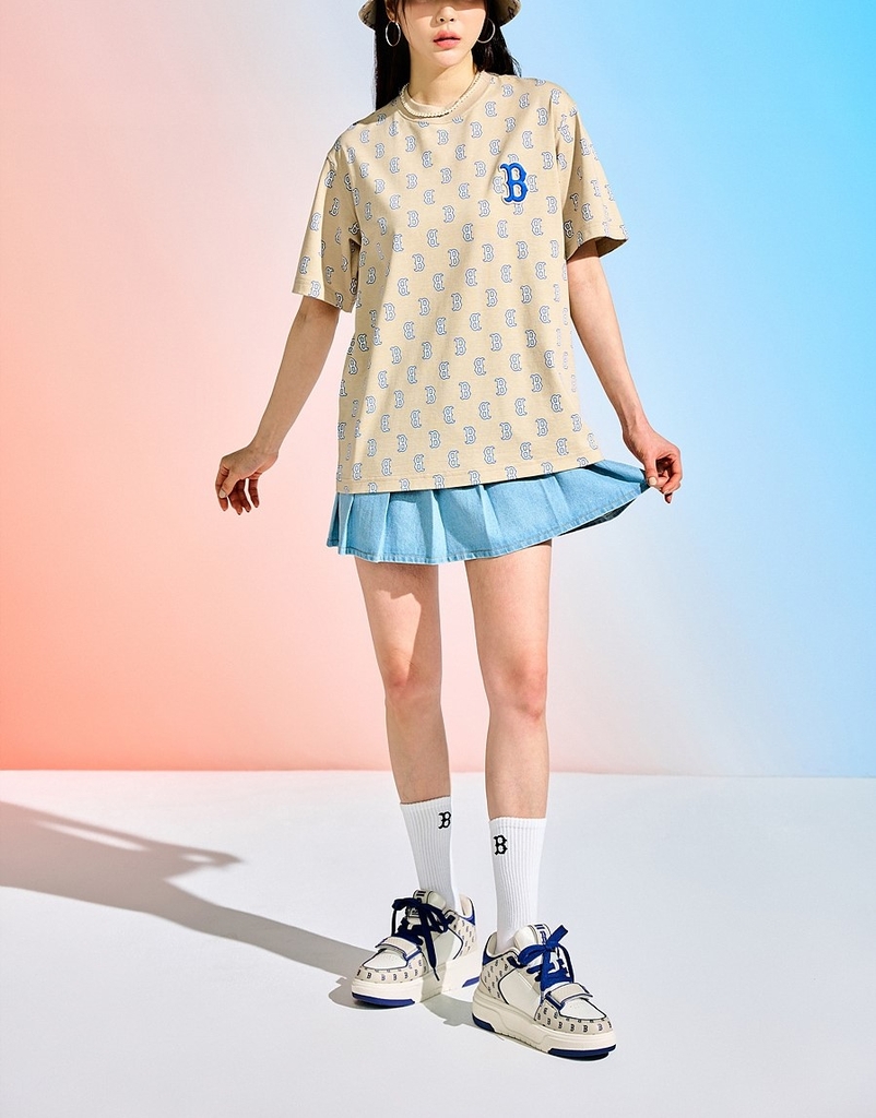 Áo Thun MLB Classic Monogram Front Panel Pattern Short Sleeve Boston Red Sox L.Sand