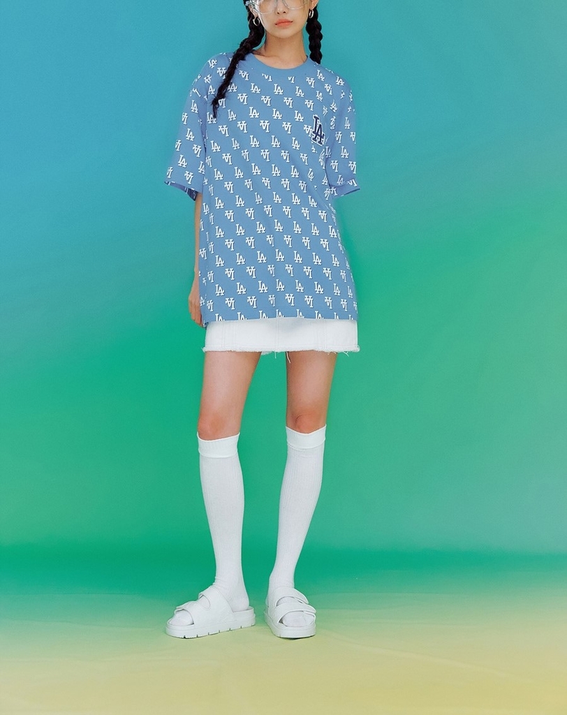 Áo Thun MLB Classic Monogram Front Panel Pattern Short Sleeve LA Dodgers L.Cobalt Blue