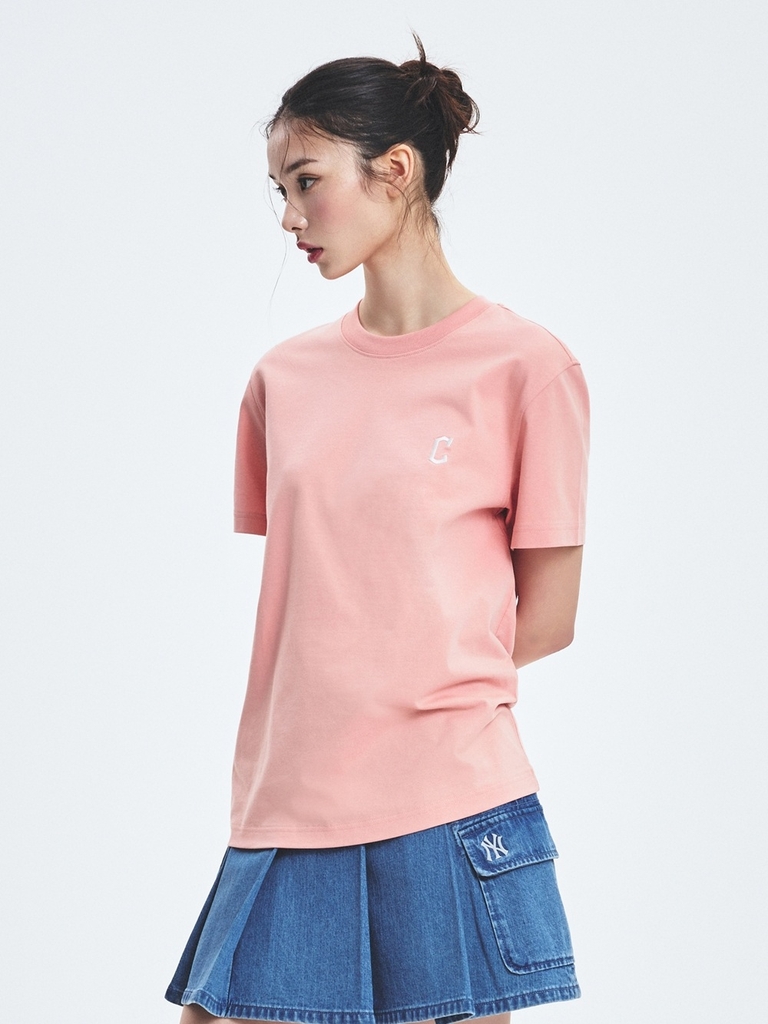 Áo Thun MLB Basic Comfortable Fit Short Sleeve T-Shirt Cleveland Guardians Peach