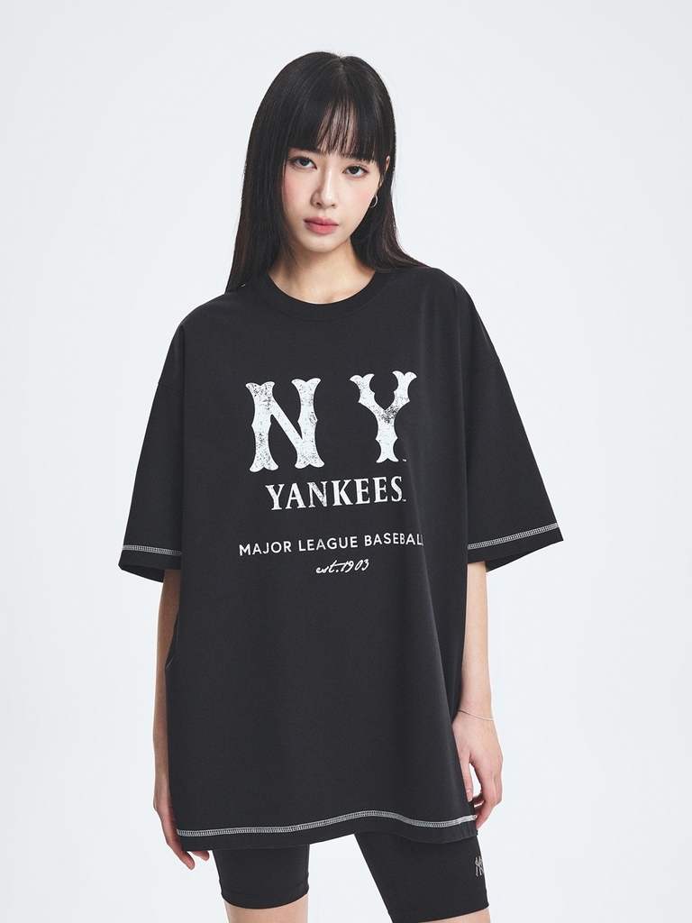 Áo Thun MLB Basic Coopers Logo Mega Overfit Functional Short Sleeve T-Shirt New York Yankees Black