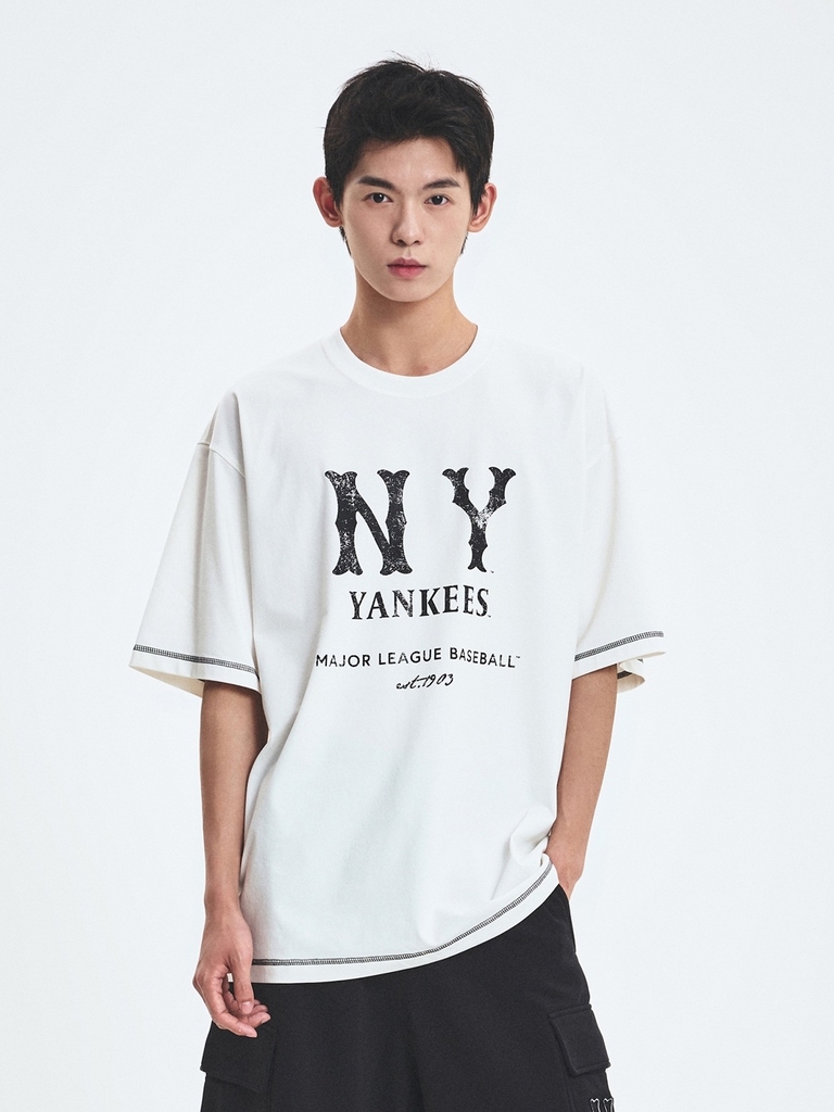 Áo Thun MLB Basic Coopers Logo Mega Overfit Functional Short Sleeve T-Shirt New York Yankees Ivory