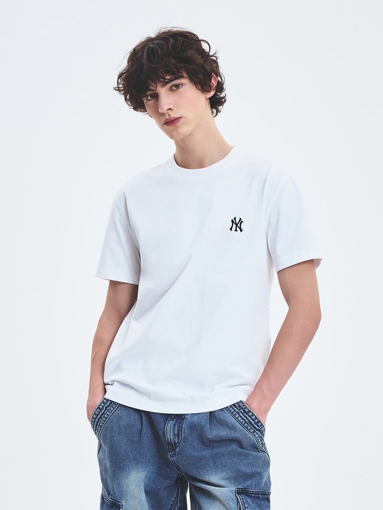 Áo Thun MLB Basic Comfortable Fit Short Sleeve T-Shirt New York Yankees White