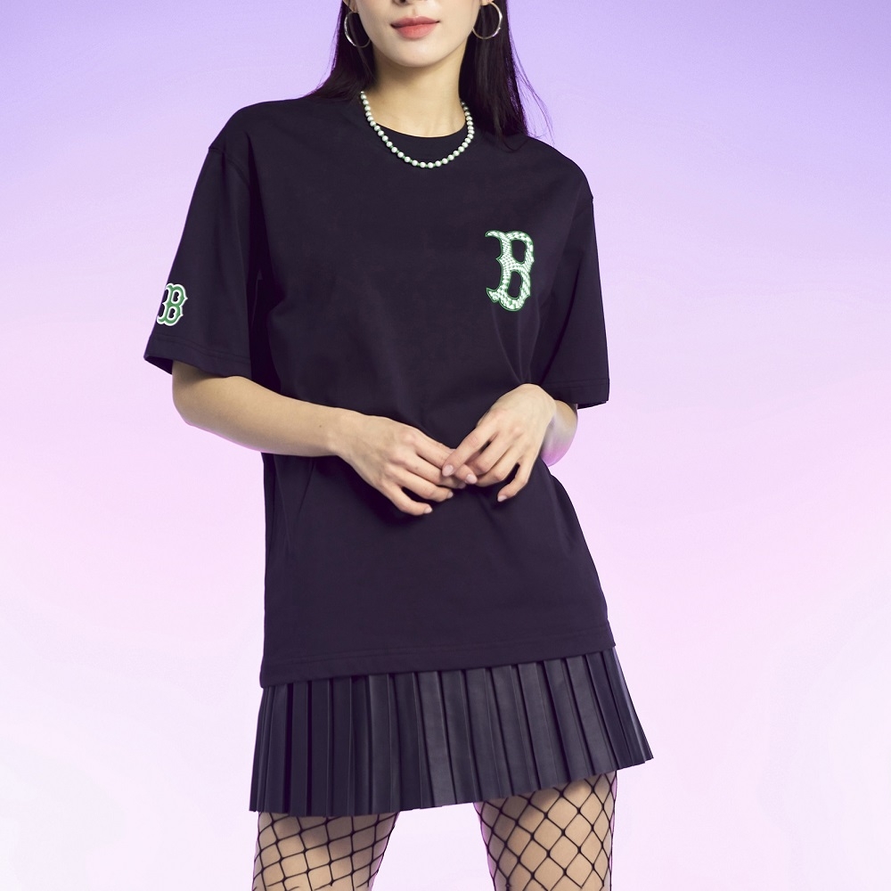 Áo Thun MLB Checkerboard Clipping Logo Boston Red Sox Black