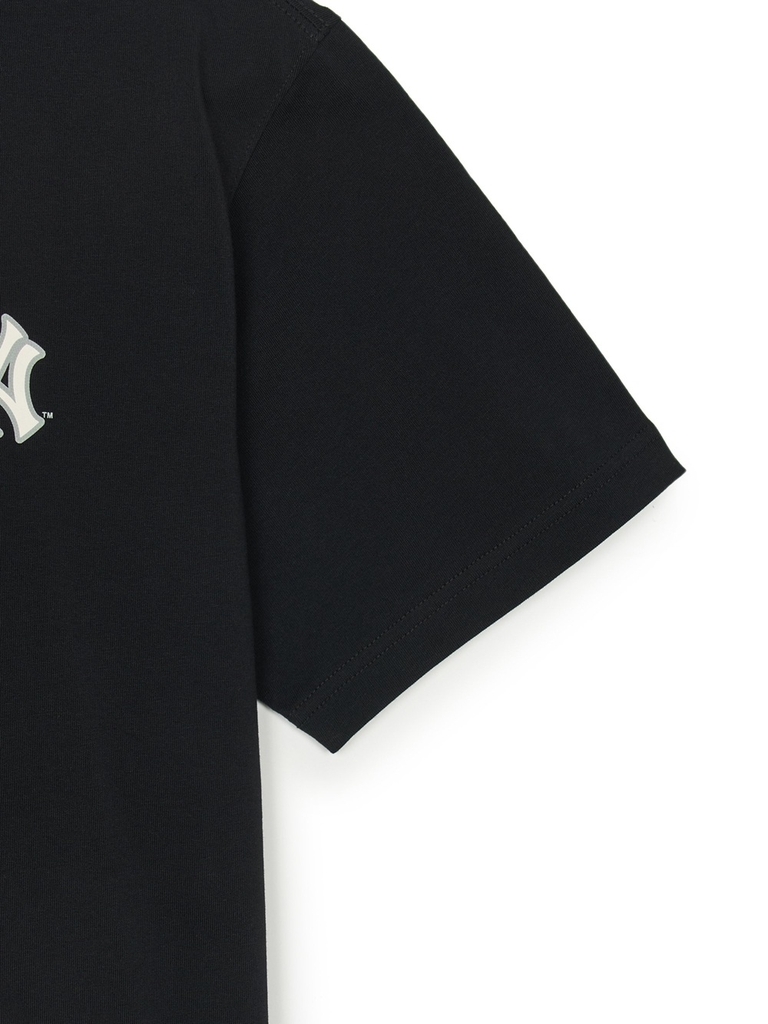 Áo Thun MLB Classic Mono Big Lux Overfit Short Sleeve T-Shirt New York Yankees Black