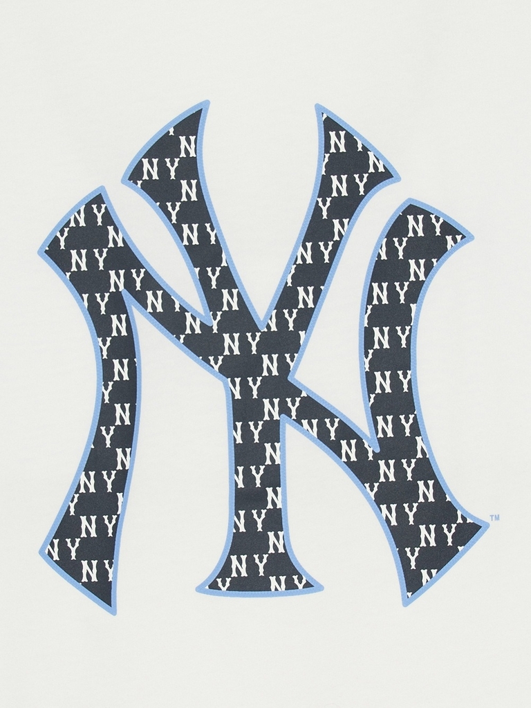 Áo Thun MLB Classic Mono Big Lux Overfit Short Sleeve T-Shirt New York Yankees Ivory