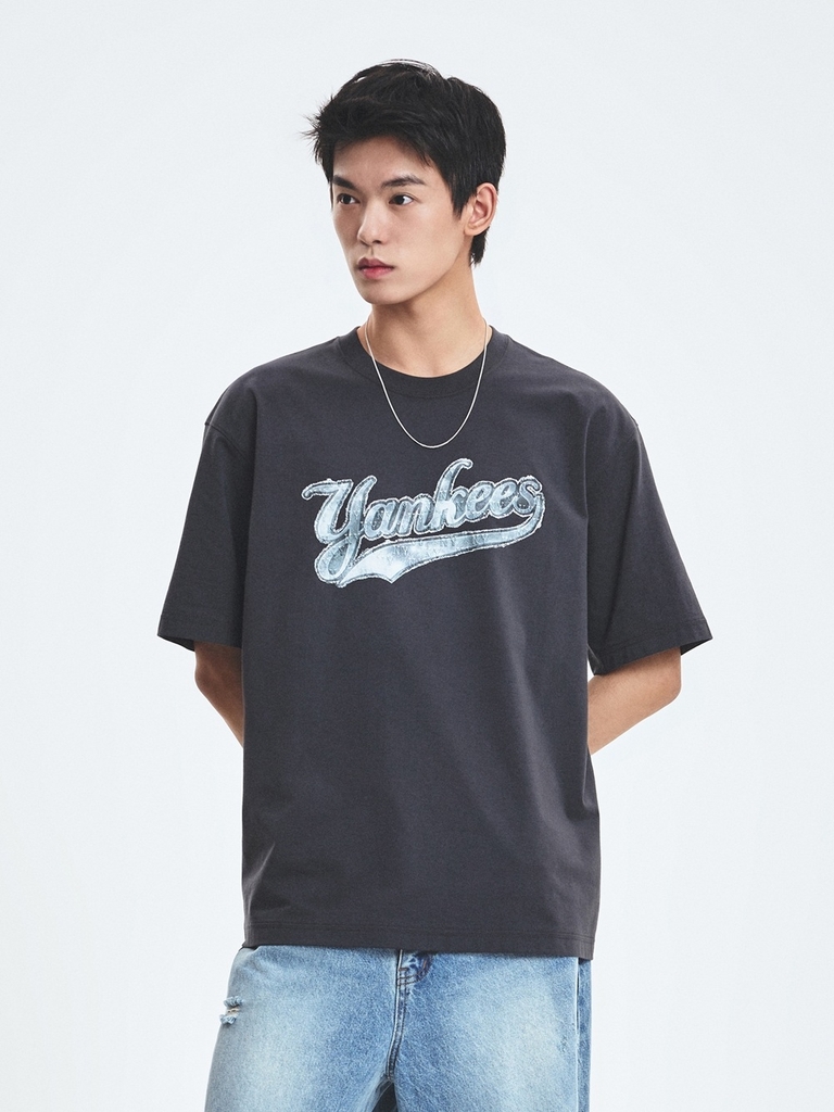 Áo Thun MLB Denim-like Big Lux Overfit Short Sleeve T-shirt New York Yankees Grey