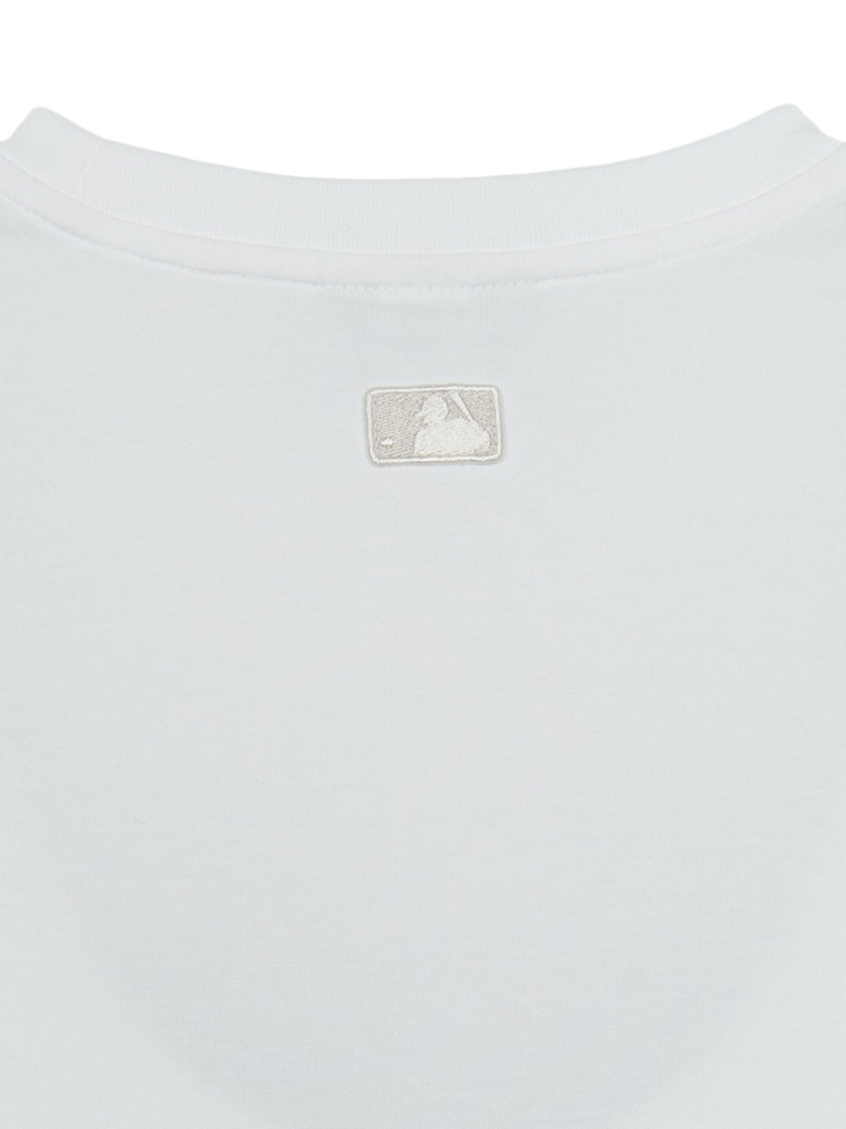 Áo Thun MLB Women's Varsity Logo Comfortable Fit Short Sleeve T-Shirt New York Yankees White