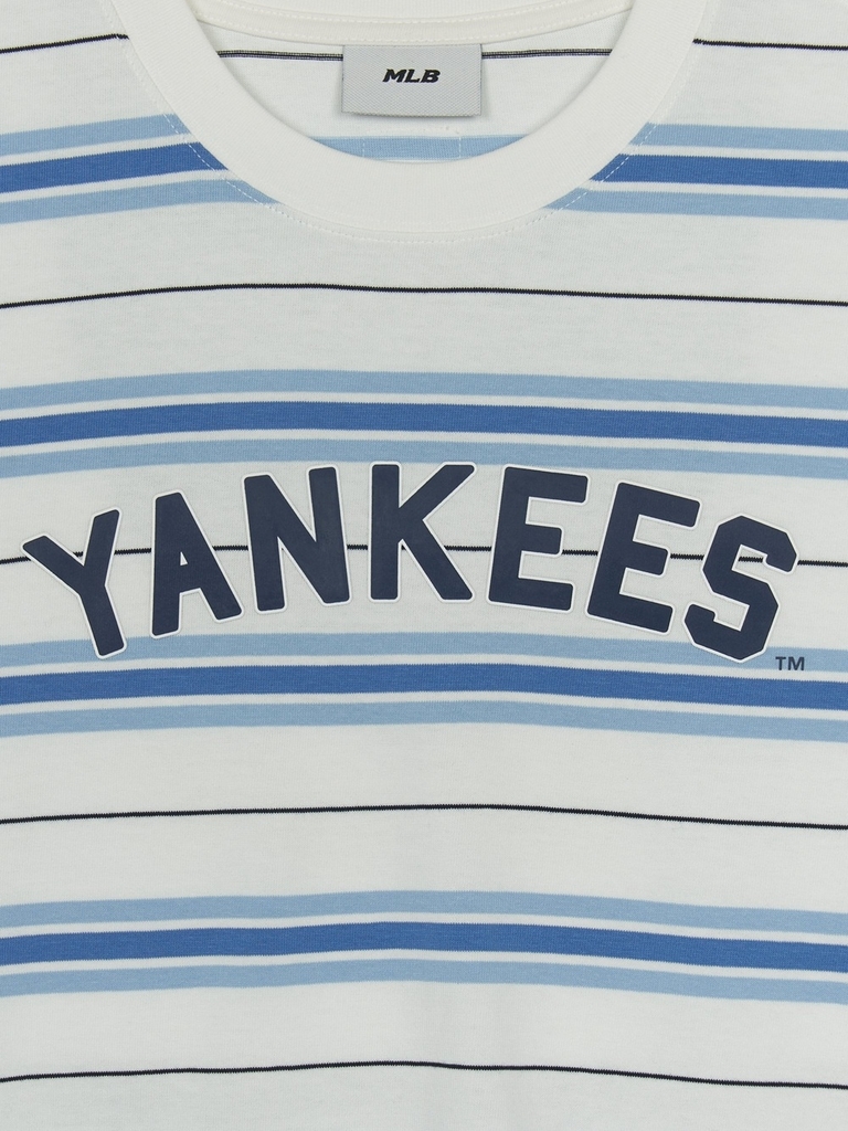 Áo Thun MLB Varsity Stripe Overfit Short Sleeve T-Shirt New York Yankees Ivory