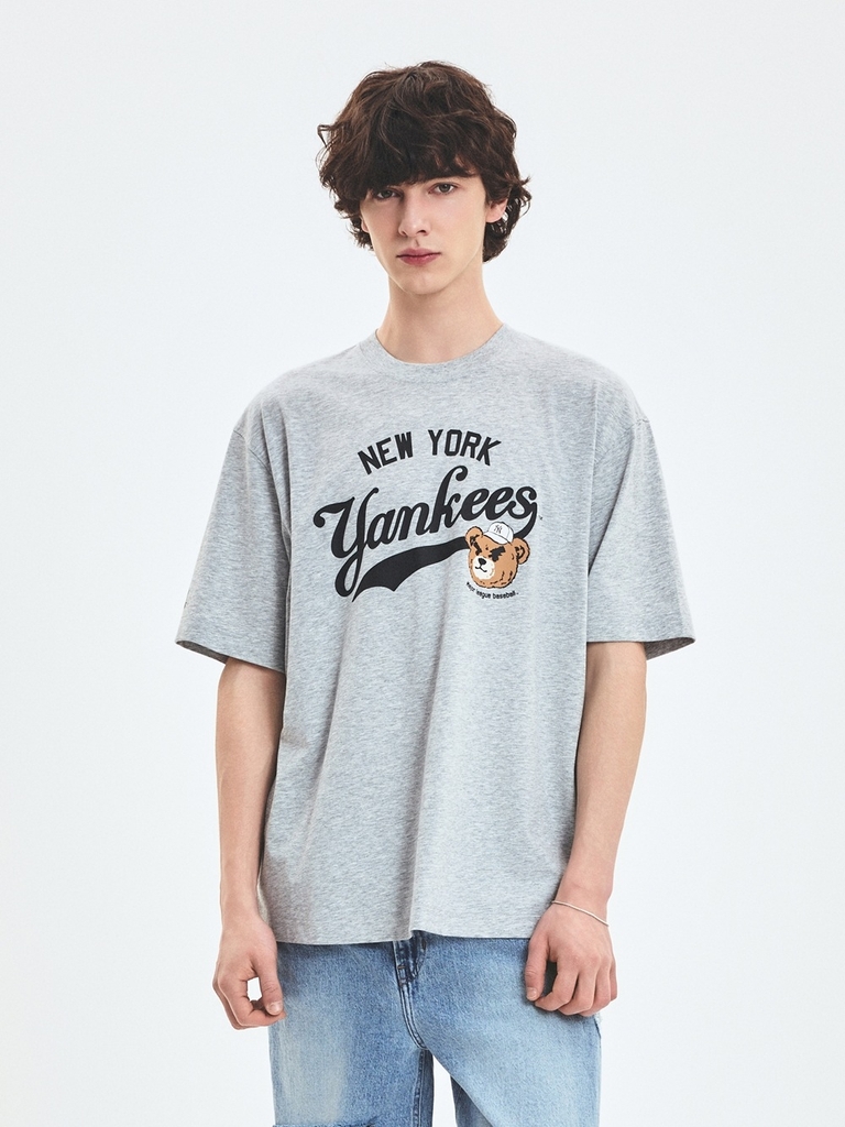 Áo Thun MLB Letter Mega Bear Overfit Short Sleeve T-Shirt New York Yankees Grey