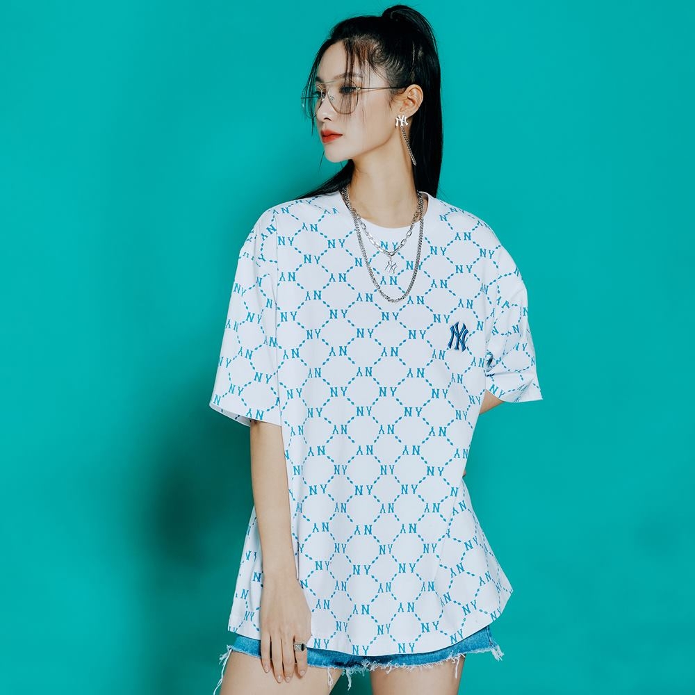 Áo Thun MLB Monogram All-Over Print New York Yankees White