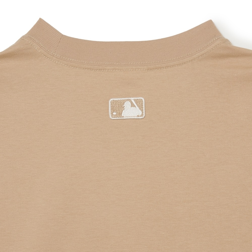 Áo Thun MLB New Year Rabbit Boston Red Sox L.Sand