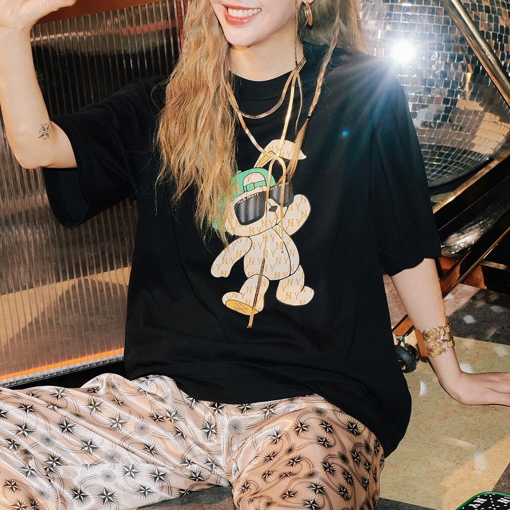 Áo Thun MLB New Year Rabbit New York Yankees Black