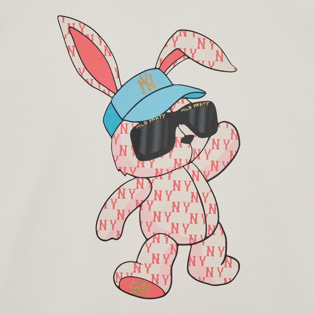 Áo Thun MLB New Year Rabbit New York Yankees Cream