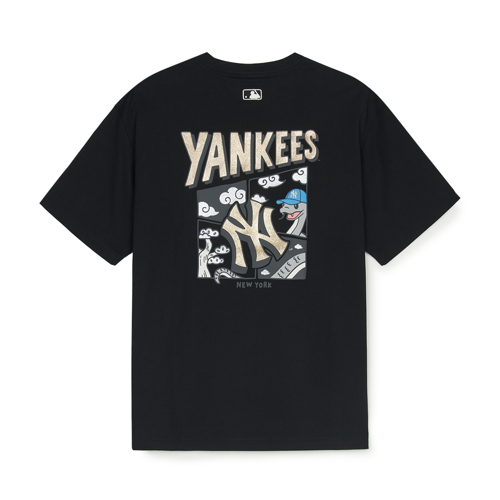 Áo Thun MLB New Year Snake Cartoon Graphic Overfit Short Sleeve T-Shirt New York Yankees Black