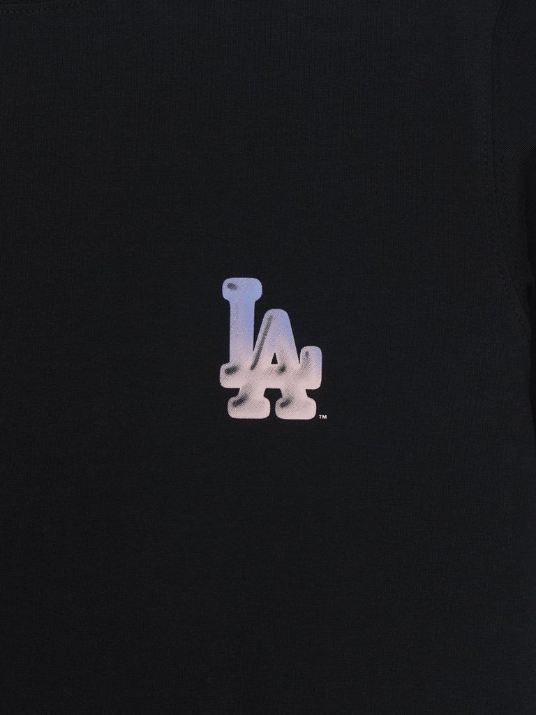 Áo Thun MLB Oversized Short-Sleeve T-Shirt Featuring Bernie's Back Graphic LA Dodgers Black