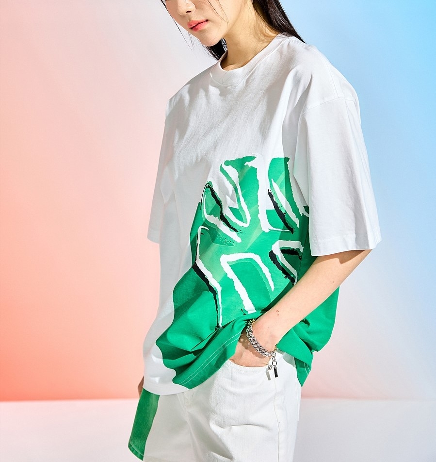 Áo thun MLB Pop Art Graphic Mega Overfit Short Sleeve New York Yankees Off White