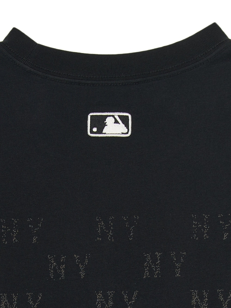 Áo Thun MLB Vintage Mono Full-Panel Pattern Overfit Short-Sleeve T-Shirt New York Yankees Black