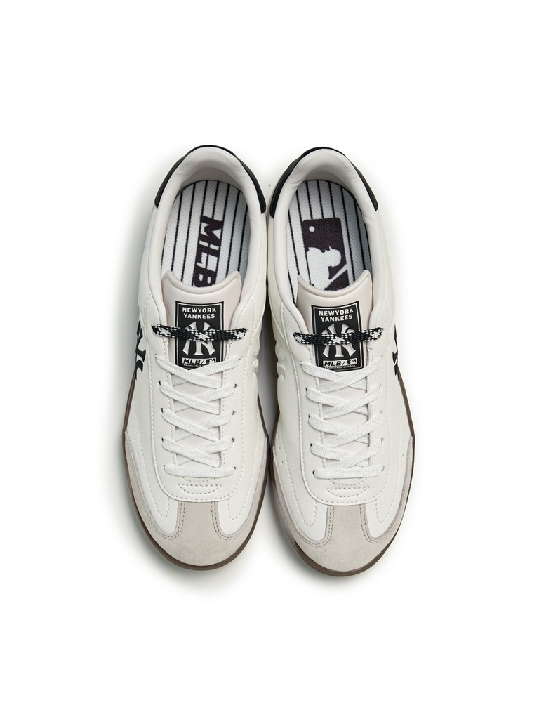 Giày MLB Clubby New York Yankees White [Hello Spring]