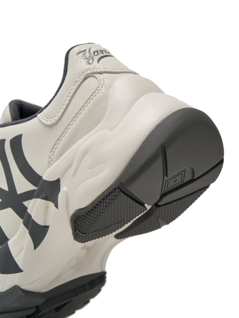 Giày MLB Big Ball Chunky Crack New York Yankees Ivory