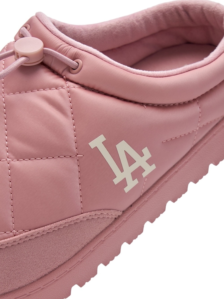 Giày MLB Korea Plush Quilted Mule LA Dodgers Pink