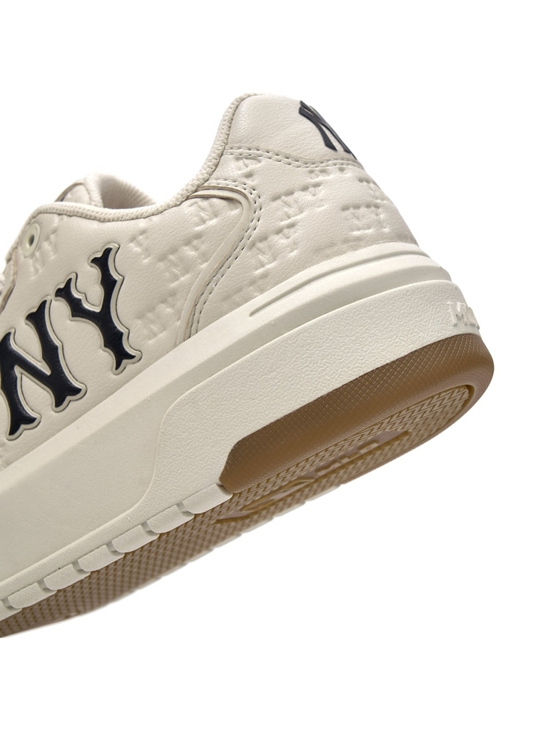 Giày MLB Chunky Liner Embossed Mono Cooperstown New York Yankees Cream