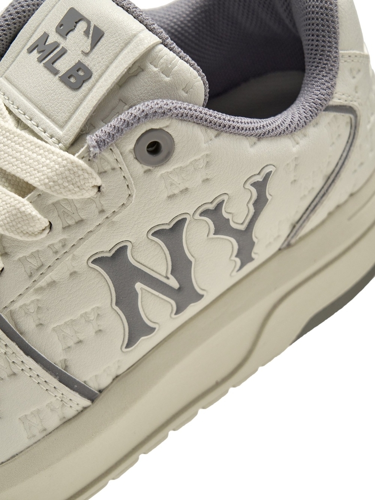 Giày MLB Chunky Liner Embossed Mono Cooperstown New York Yankees Grey