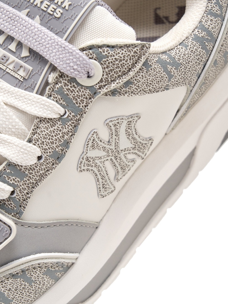 Giày MLB Chunky Liner Pocket Monogram New York Yankees Grey