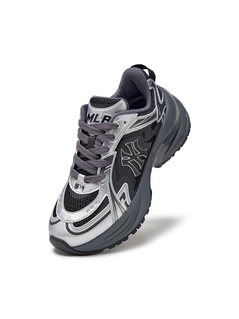 Giày MLB Curve Runner Enamel New York Yankees Silver [Karina PICK]