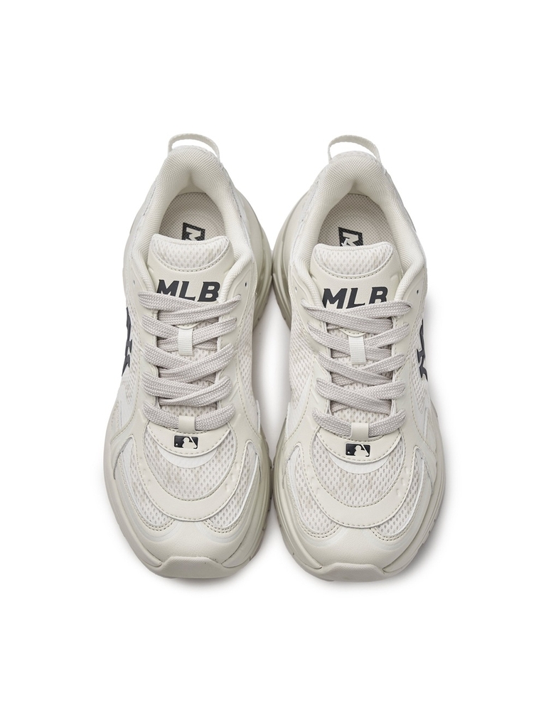 Giày MLB Curve Runner Monogram New York Yankees Ivory