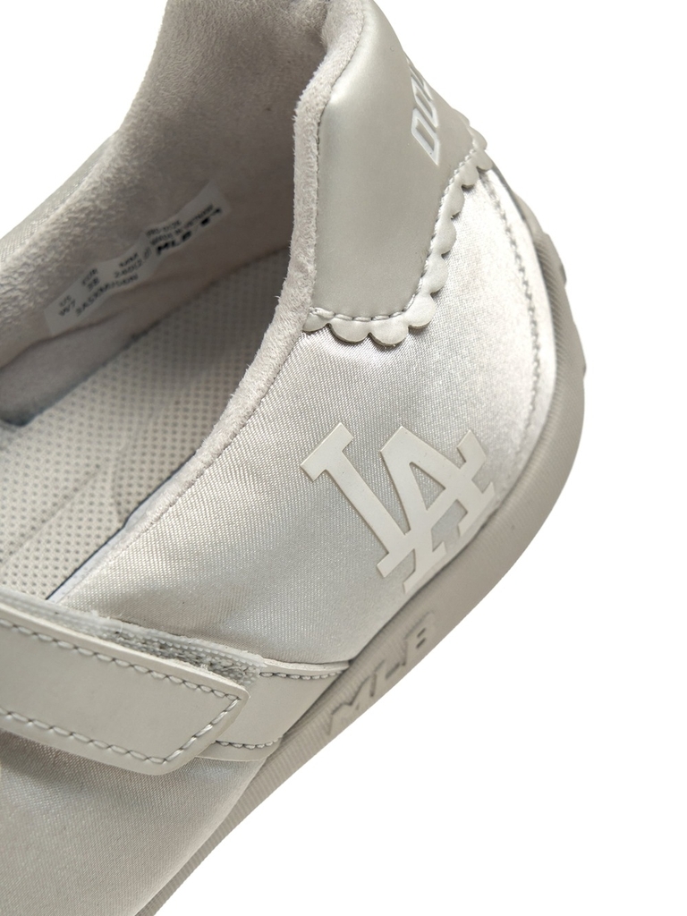Giày MLB Slick Mary Jane Satin LA Dodgers Silver