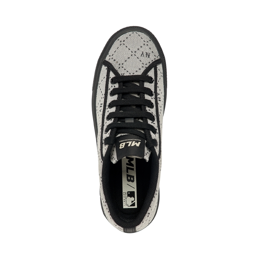 Giày MLB Playball Lux Jacquard Diamond Monogram New York Yankees Black