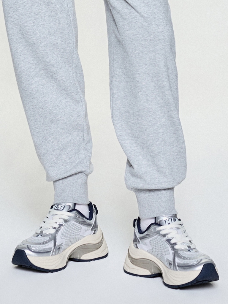 Giày MLB Curve Runner New York Yankees Grey [Karina PICK]