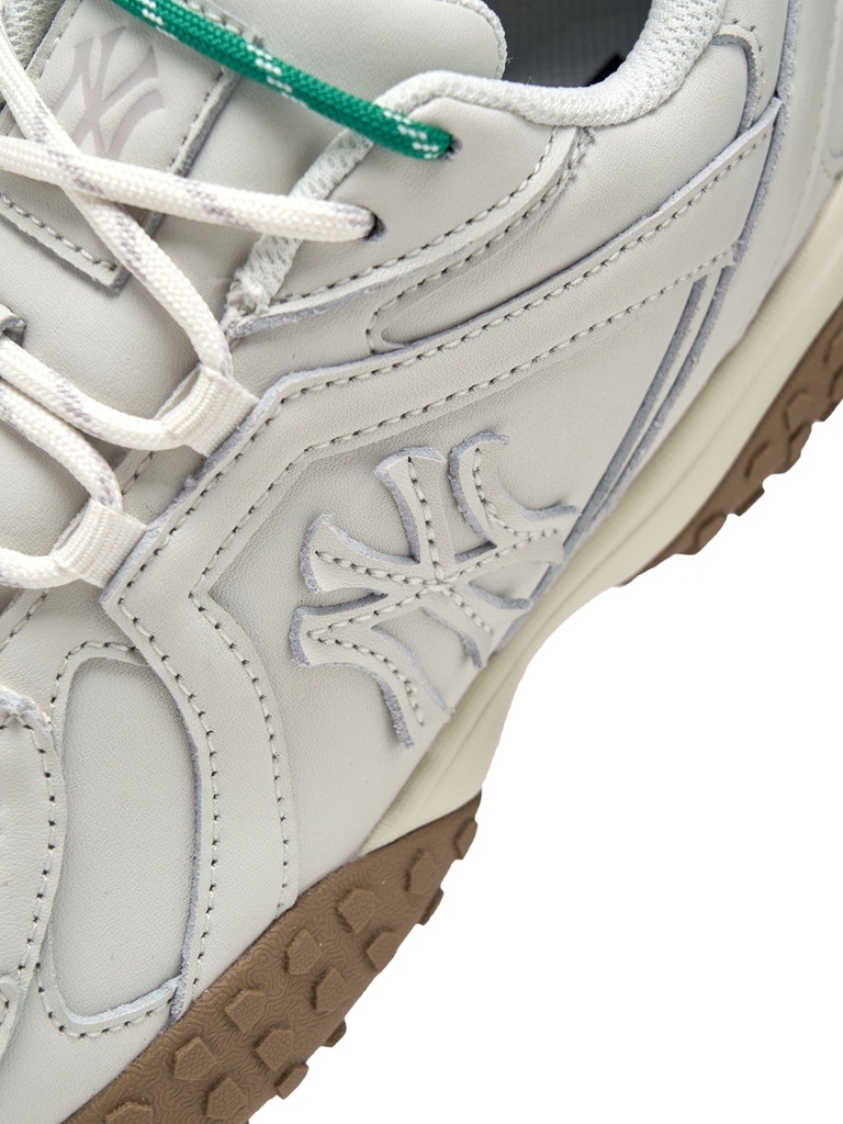 Giày MLB Trophy Low LT New York Yankees Ivory [Karina PICK]