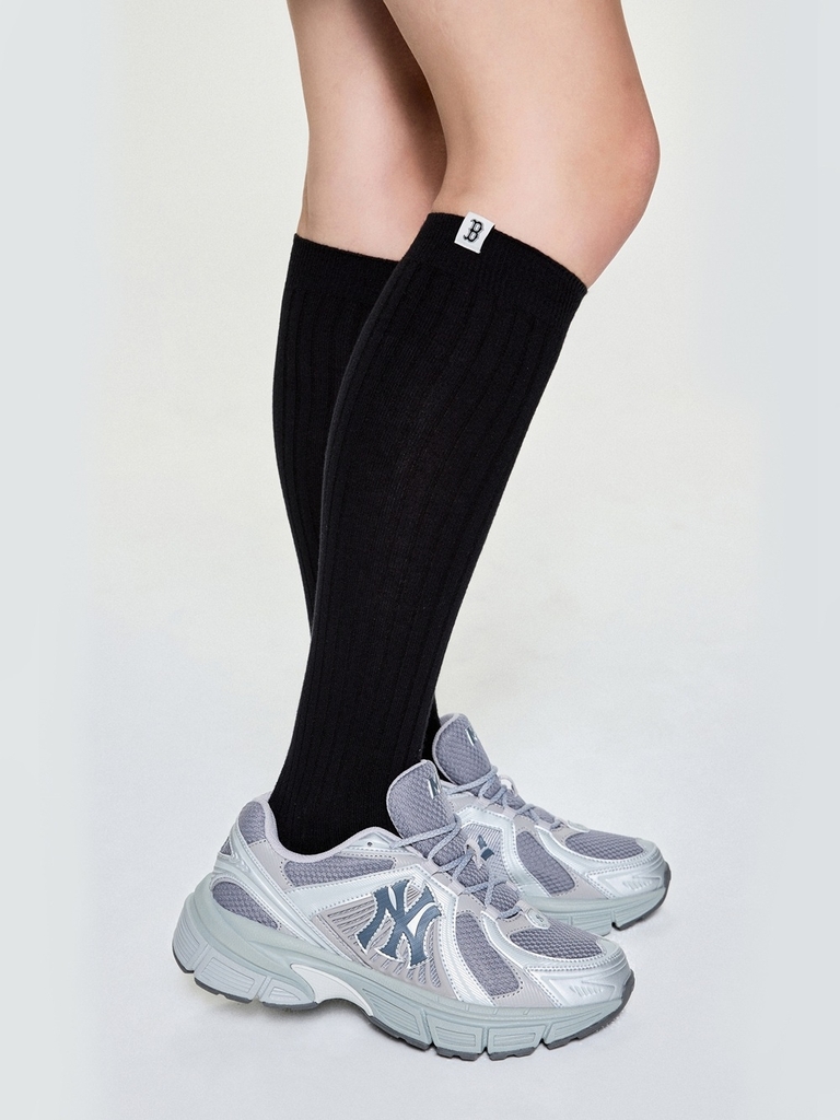 Giày MLB Trophy Runner New York Yankees Silver [Karina & TWS PICK]