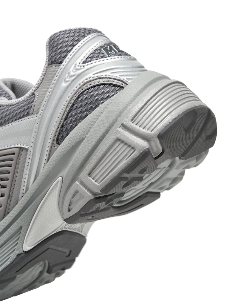 Giày MLB Trophy Runner New York Yankees Silver [Karina & TWS PICK]