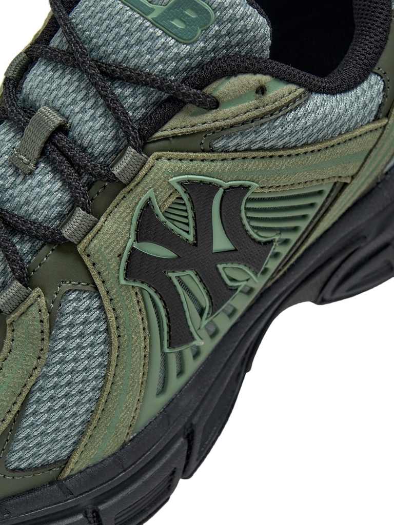 Giày MLB Trophy Runner SD New York Yankees Khaki [TWS PICK]