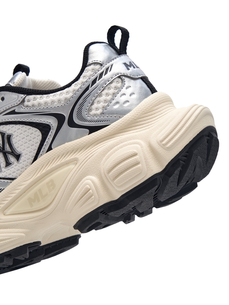 Giày MLB Winner Chunky New York Yankees Ivory [Karina PICK]