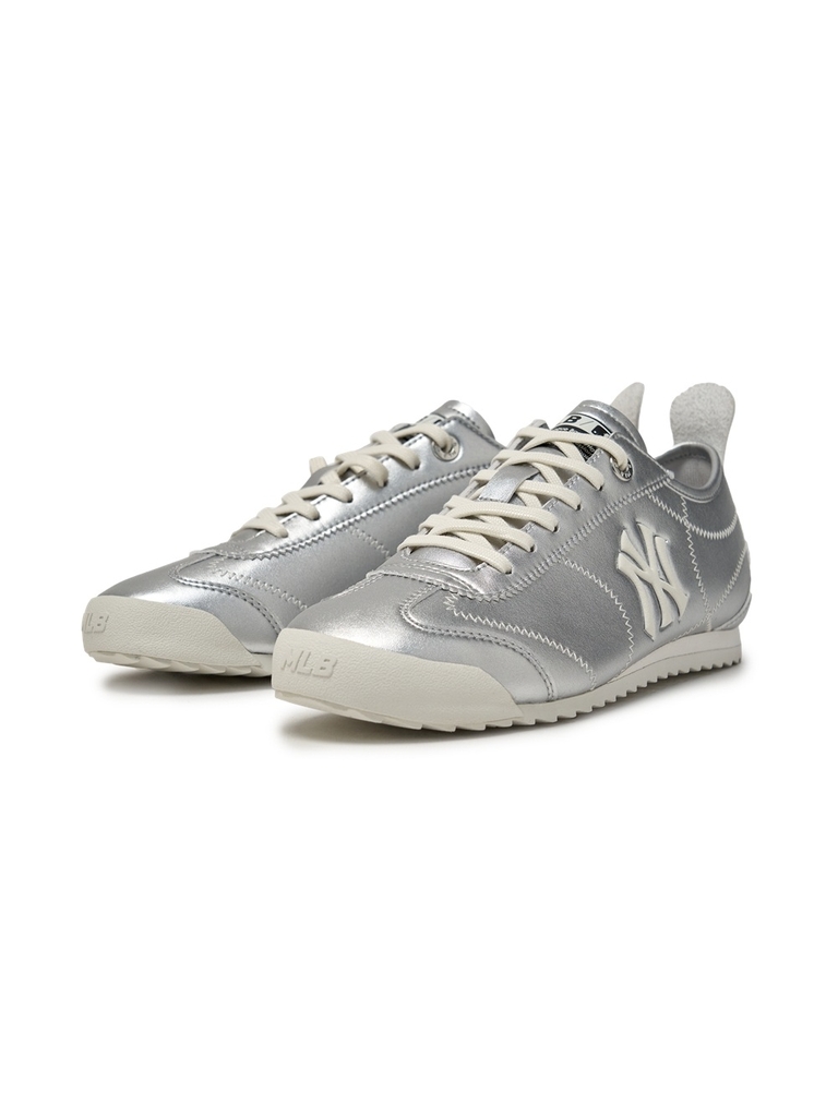 Giày MLB Runny New York Yankees Silver [Hello Spring]