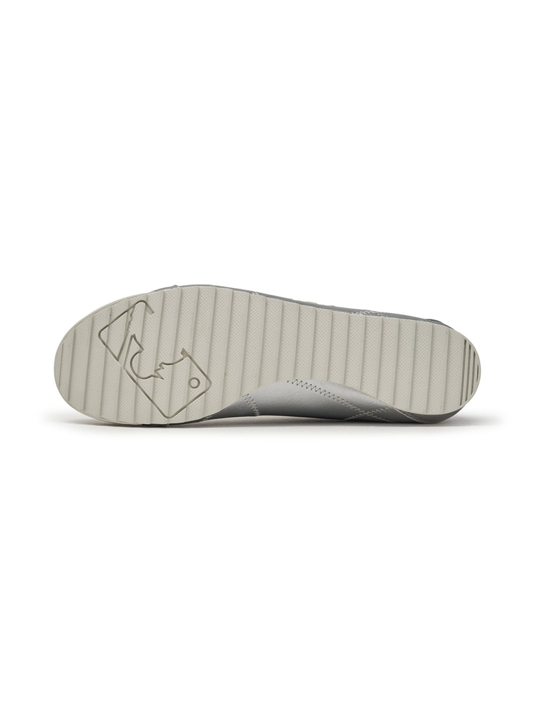 Giày MLB Runny New York Yankees Silver [Hello Spring]