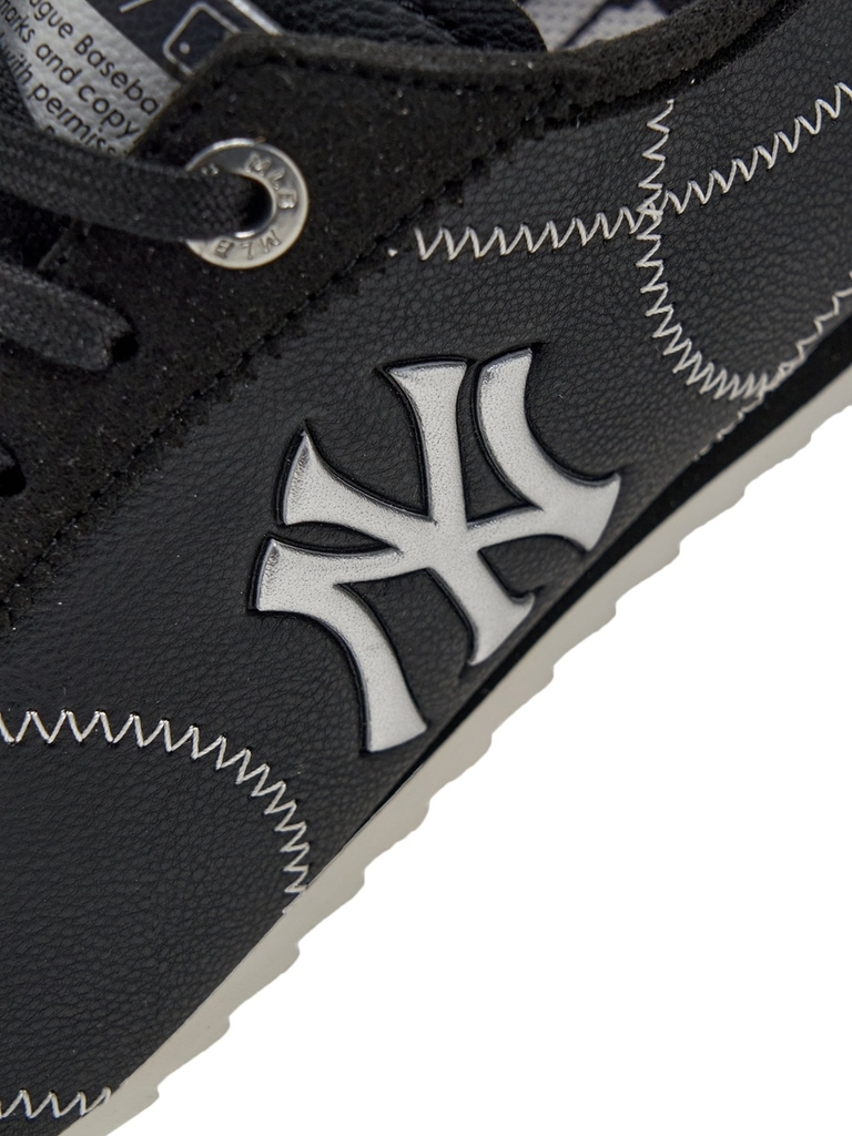 Giày MLB Runny New York Yankees Black [Hello Spring]
