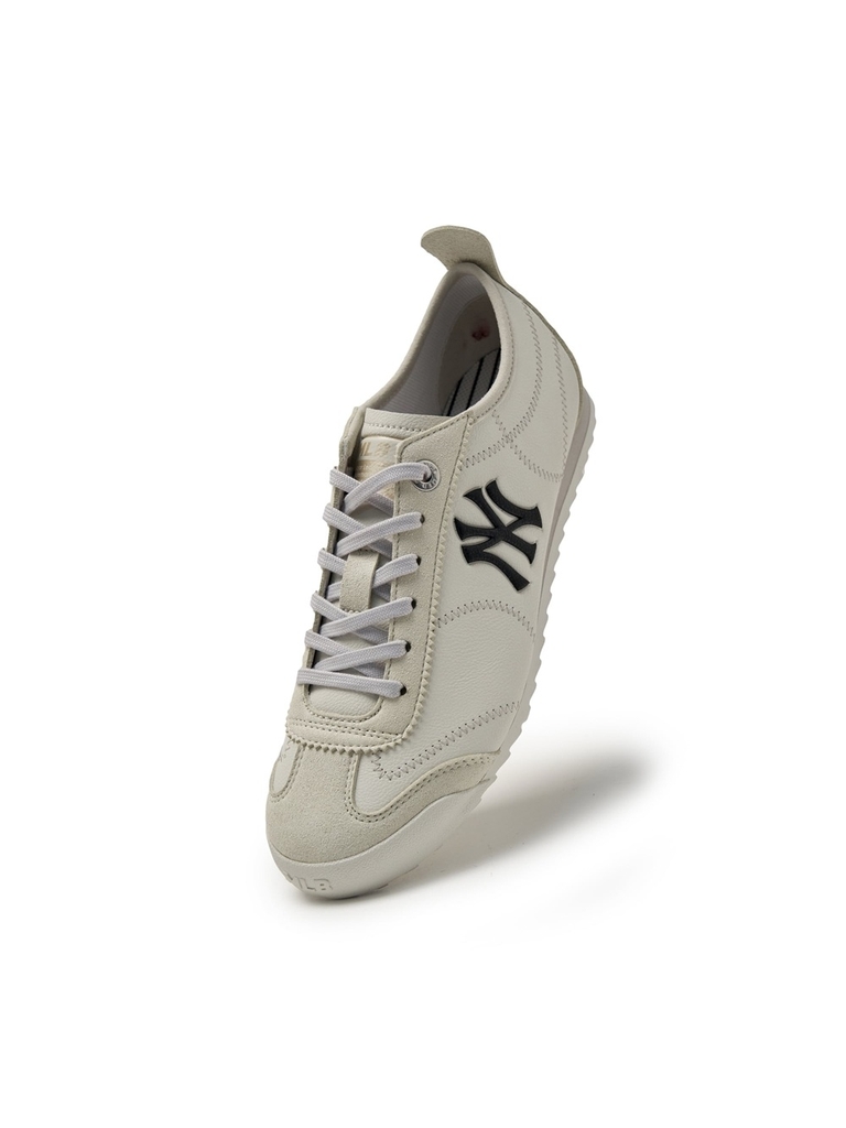 Giày MLB Runny New York Yankees White [Hello Spring]